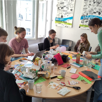 Image hover effect image